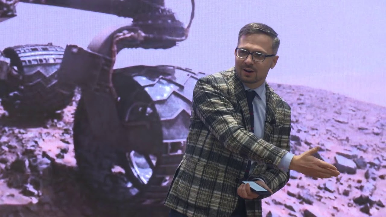 Educarea publicului și curiozitatea de a găsi răspunsuri | Dumitru Mișin | TEDxRoseValleyParkED