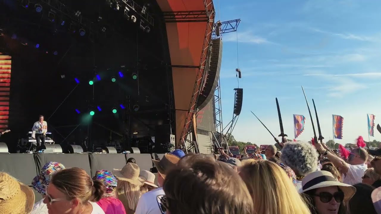 Ed Tudor-Pole (Tenpole Tudor) -Swords of a Thousand Men (part) -Live 17 Aug 2025 Rewind, Henley OT