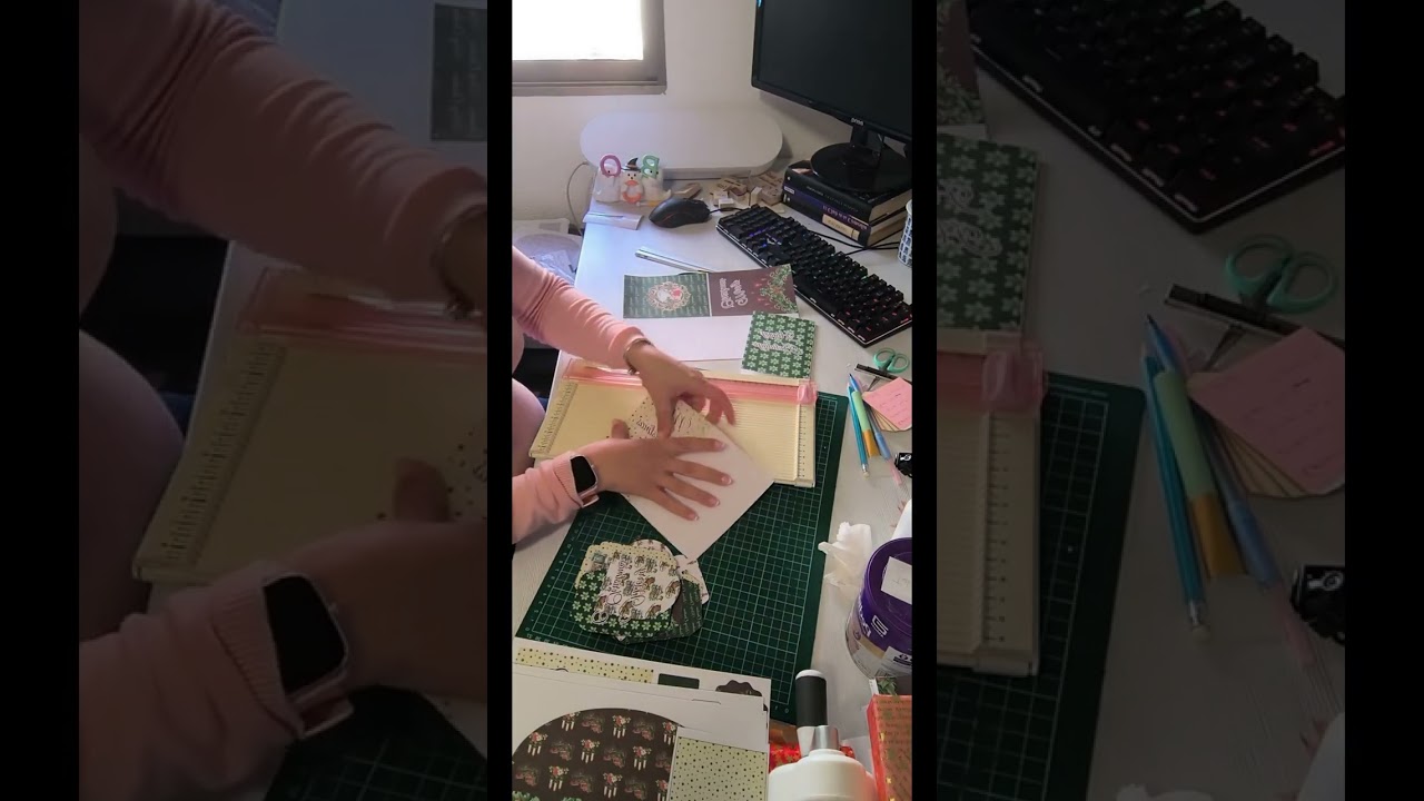 Etiquetas y tarjetas 