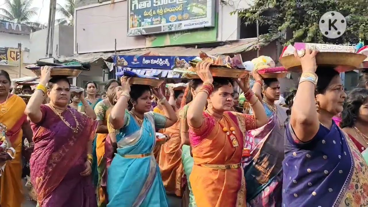 శ్రీ కనక దుర్గ అమ్మవారి సారె ఉత్సవం