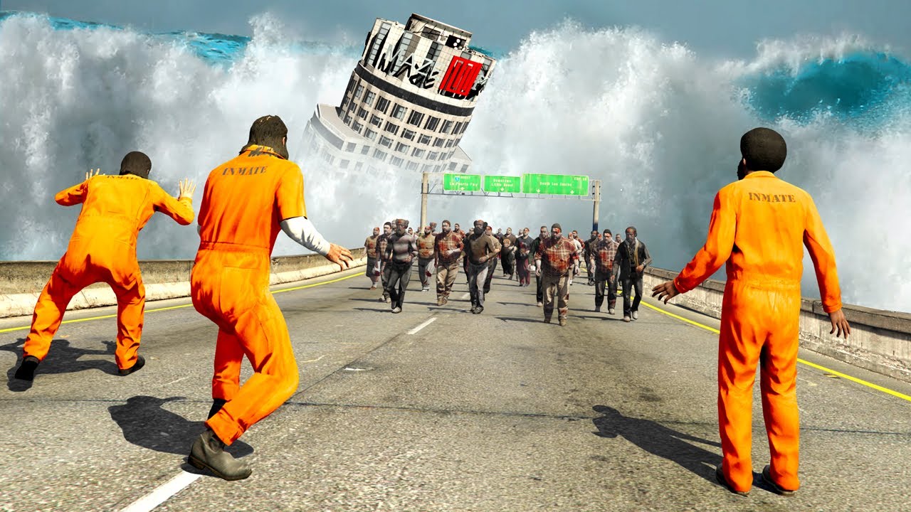 GTA 5 - ESCAPE the TSUNAMI as Michael, Trevor & Franklin!