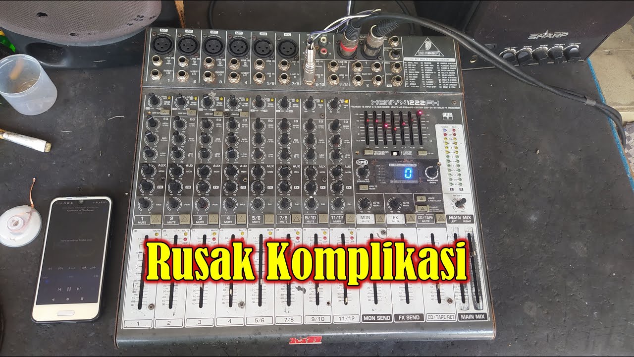 Mixer Behringer Xenyx 1222FX Rusak Parah