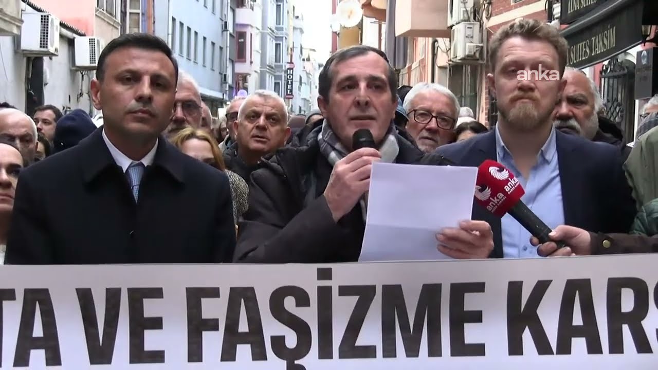 SOL Parti, İstanbul İl Binası önünde açıklama yapıyor #CANLI