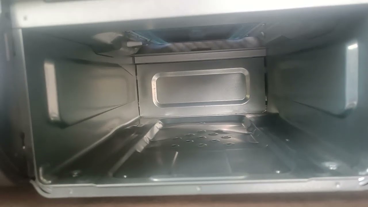bếp ga nhật rinai mặt men độ mới 95% chức năng hoạt động 100% so với bếp mới giá 2t7 đt 0392368333