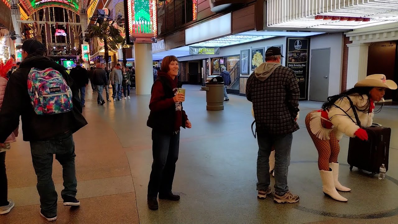 Fremont Street Walking Tour | Las Vegas at Night 2022 |  1080p HD