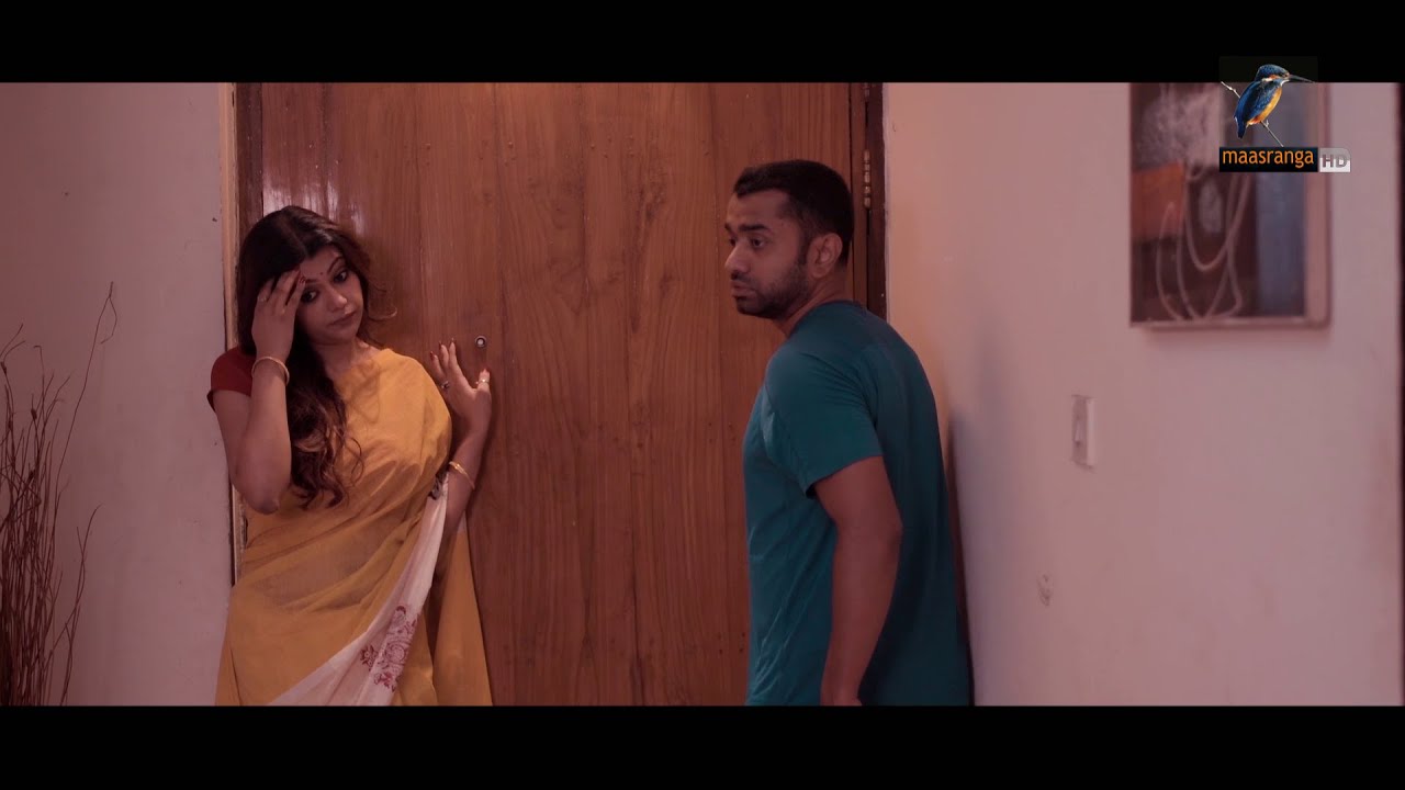 দেবরের ফ্ল্যাটে এসে দেবরকে ফাঁসিয়ে দিলো ভাবি 😂 | Online Offline | Bangla Natok Funny clips