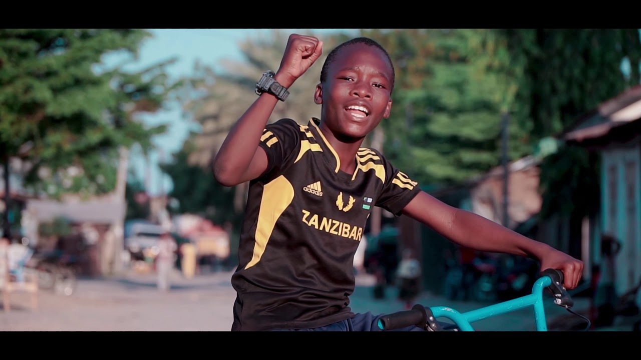 Lenny B_Tunaishi nao feat.Manginja(Official Video)