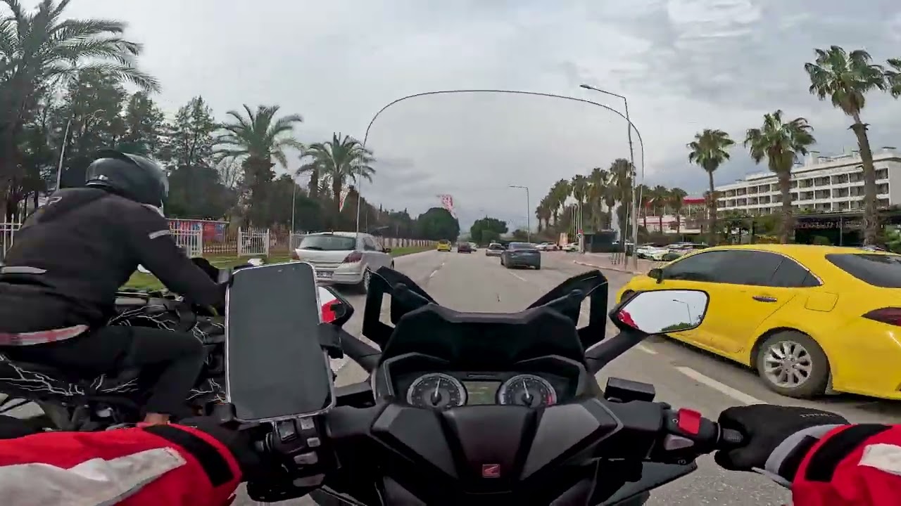 Honda Forza ile Antalya’dan Kemer’e Sahil Yolculuğu | Keyifli Scooter Turu