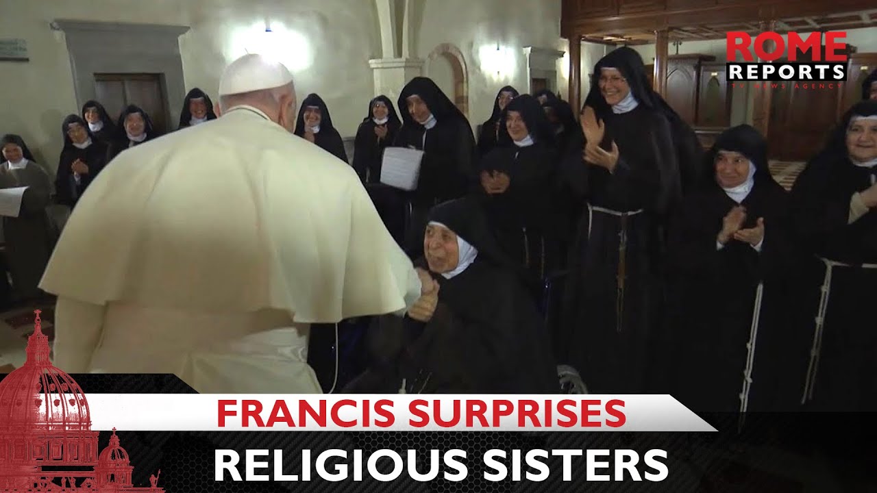 Pope Francis surprises religious sisters in Assisi with a visit