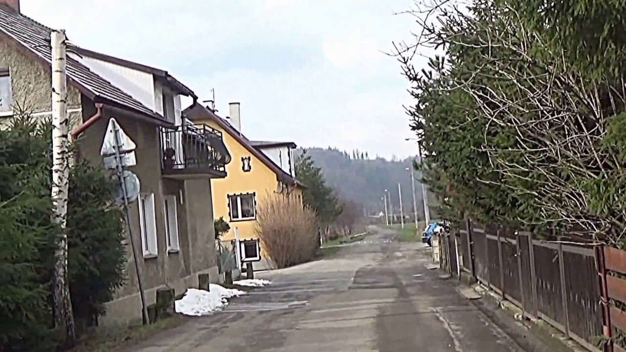 Z kamerą przez Osiedle Fabryczne w Krosnowicach 4 marca 2016 rok