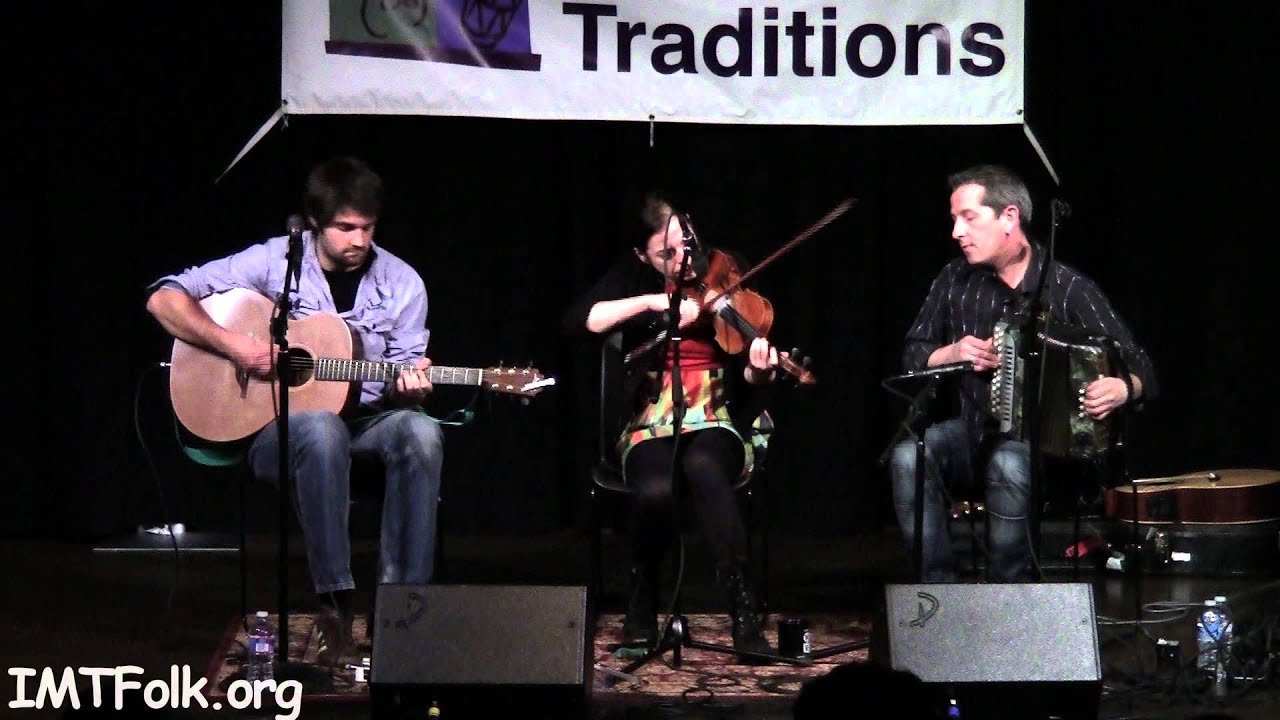 "The Little Thatched Cabin Set", Horan, McAuley & O'Caoimh