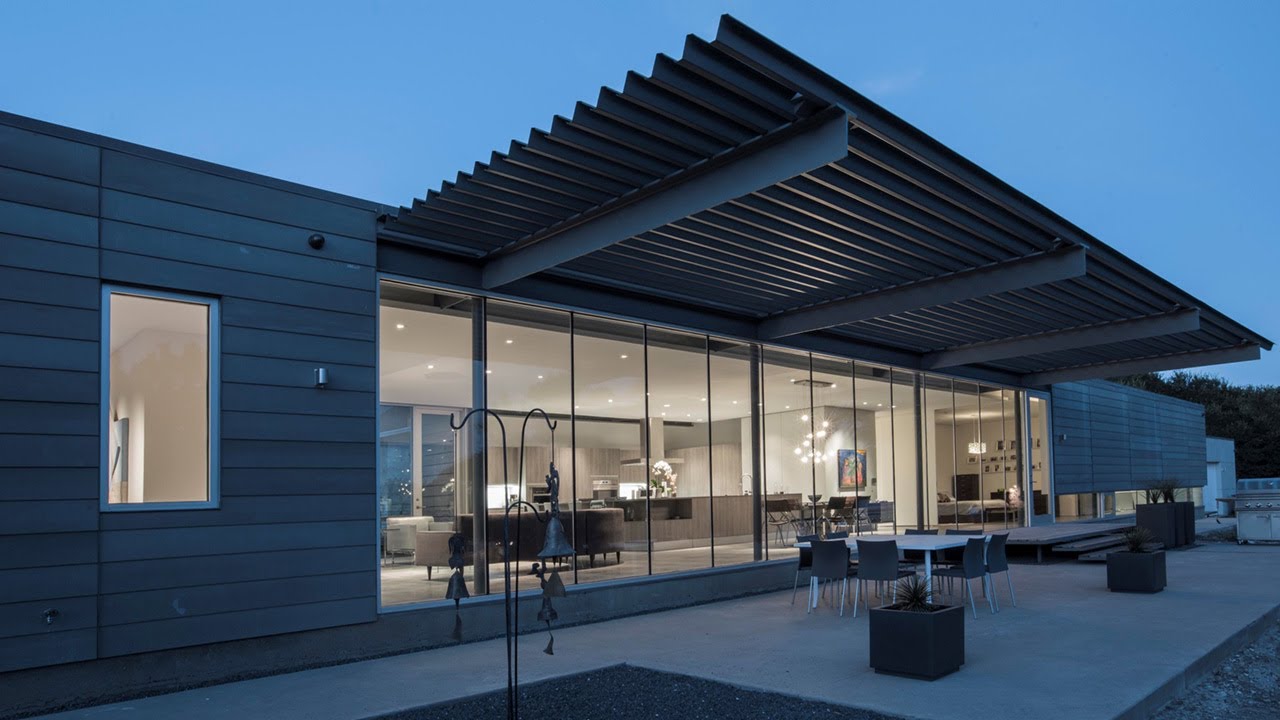 Urban Reserve Modern Home Design by Joshua Nimmo Architect