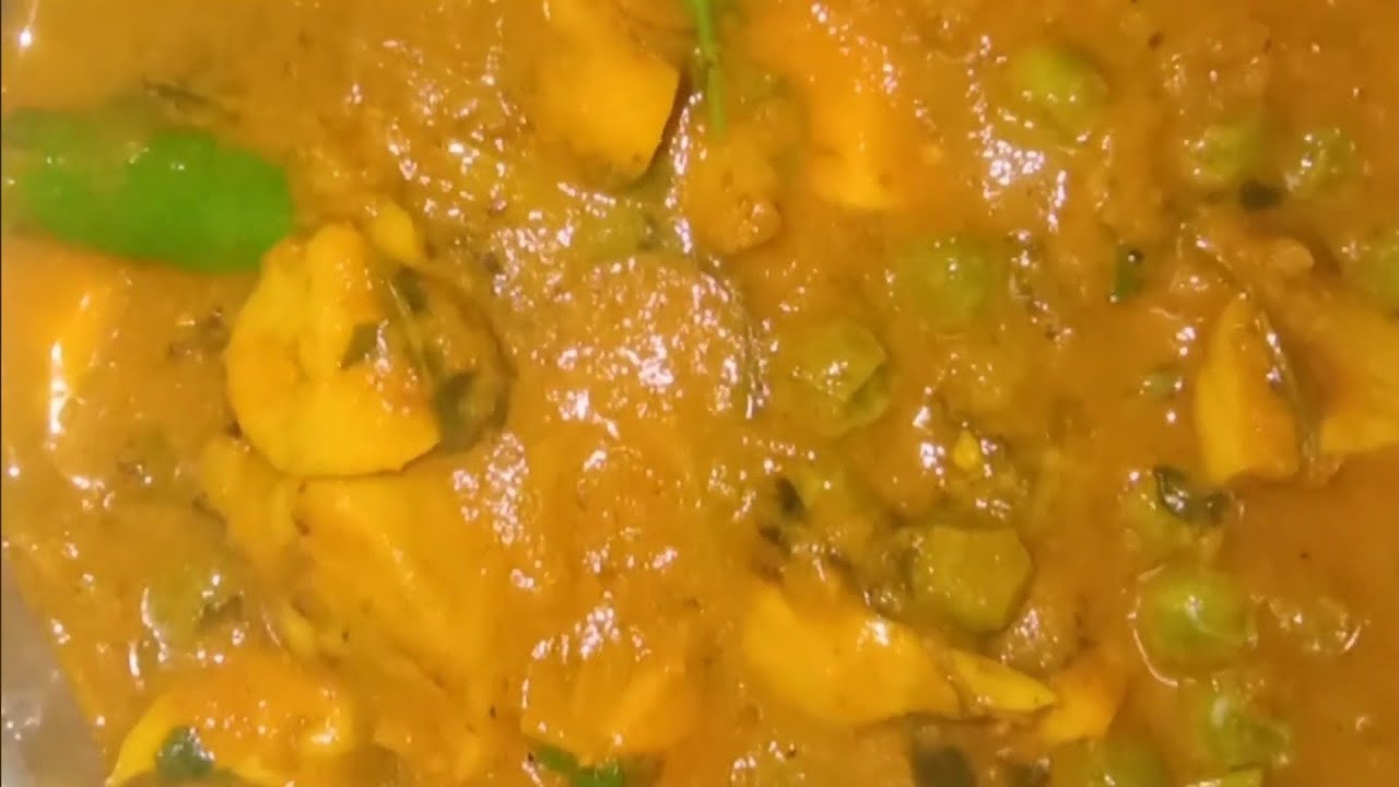 Chatpate Mushroom Ki Sabji 😋  #Foodshort #mushroom