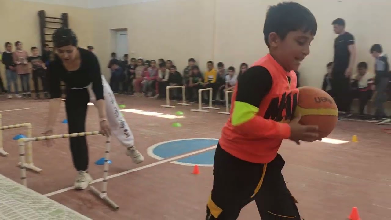 Estafet idman oyunu,324 nömrəli məktəb