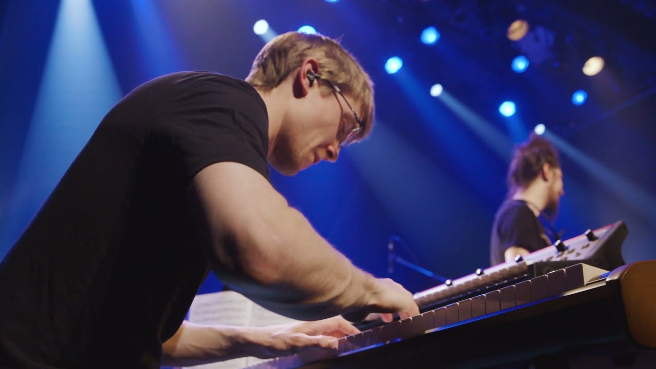 Carl Mayotte - Mike Mercury (avec Paul Brochu)