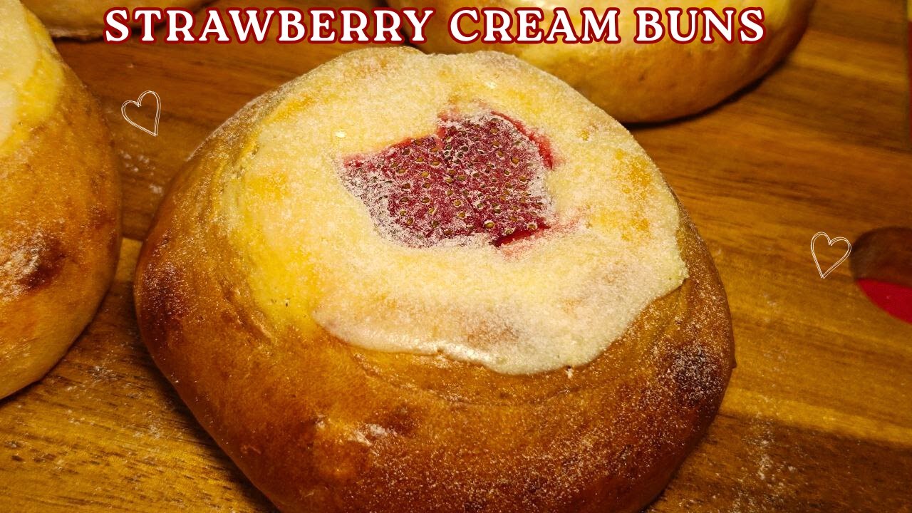 Fluffy Strawberry Cream Buns | Baking Therapy ♡