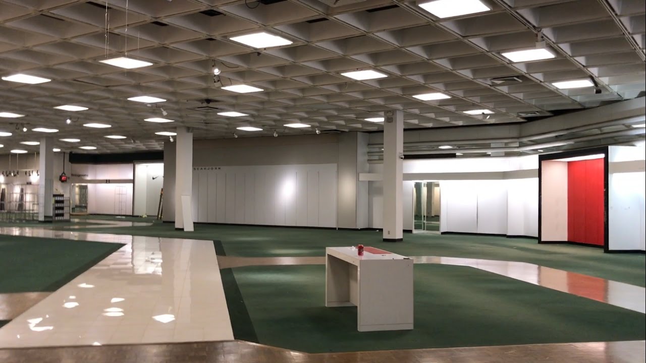 Macy's Greenspoint Mall Closing Tour