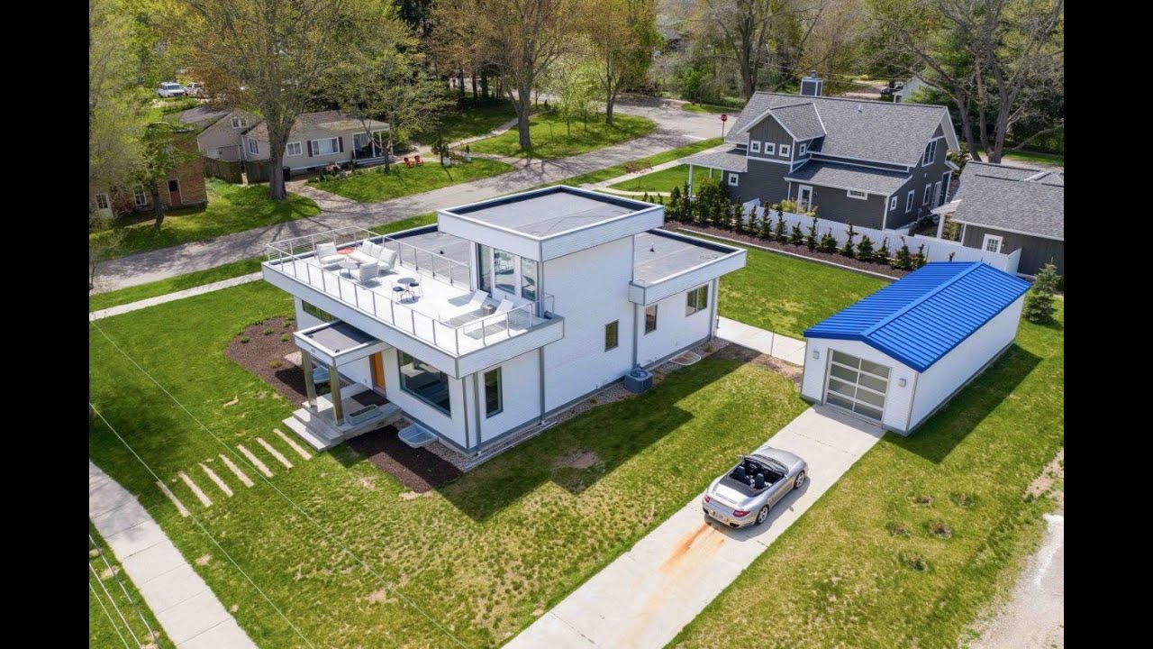 Saugatuck Vacation Rentals - Douglas Modern Villa in Douglas,  MI - Lake Michigan Vacation Rental