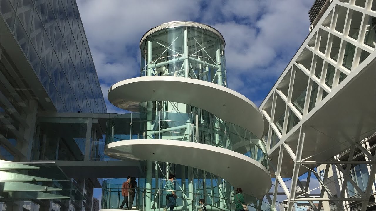 大分県立美術館 OPAM