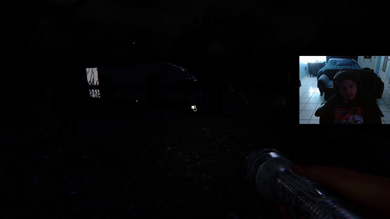 ghost hunting with pals - phasmophobia