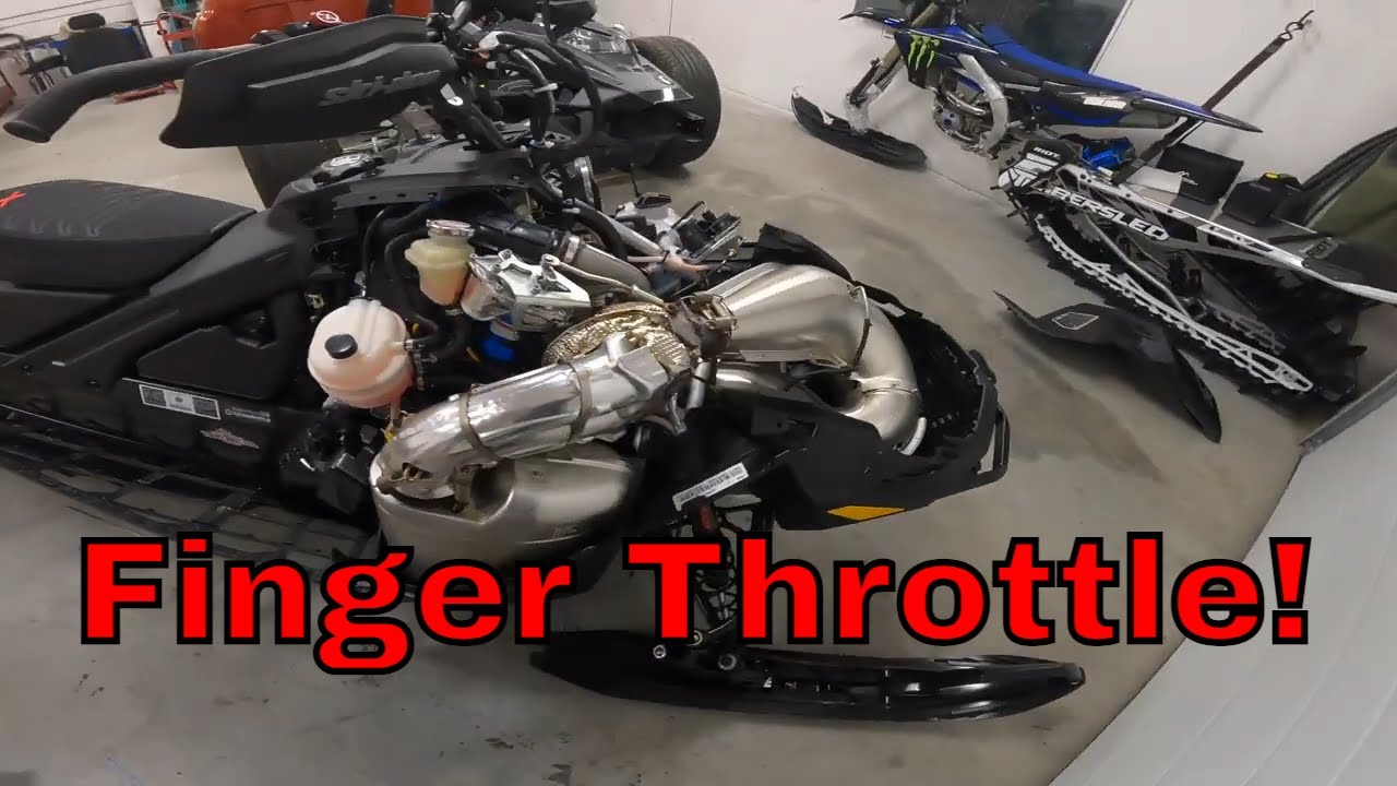 Установка ручки газа Munster Finger Throttle на Ski-doo Turbo 850 2022 года