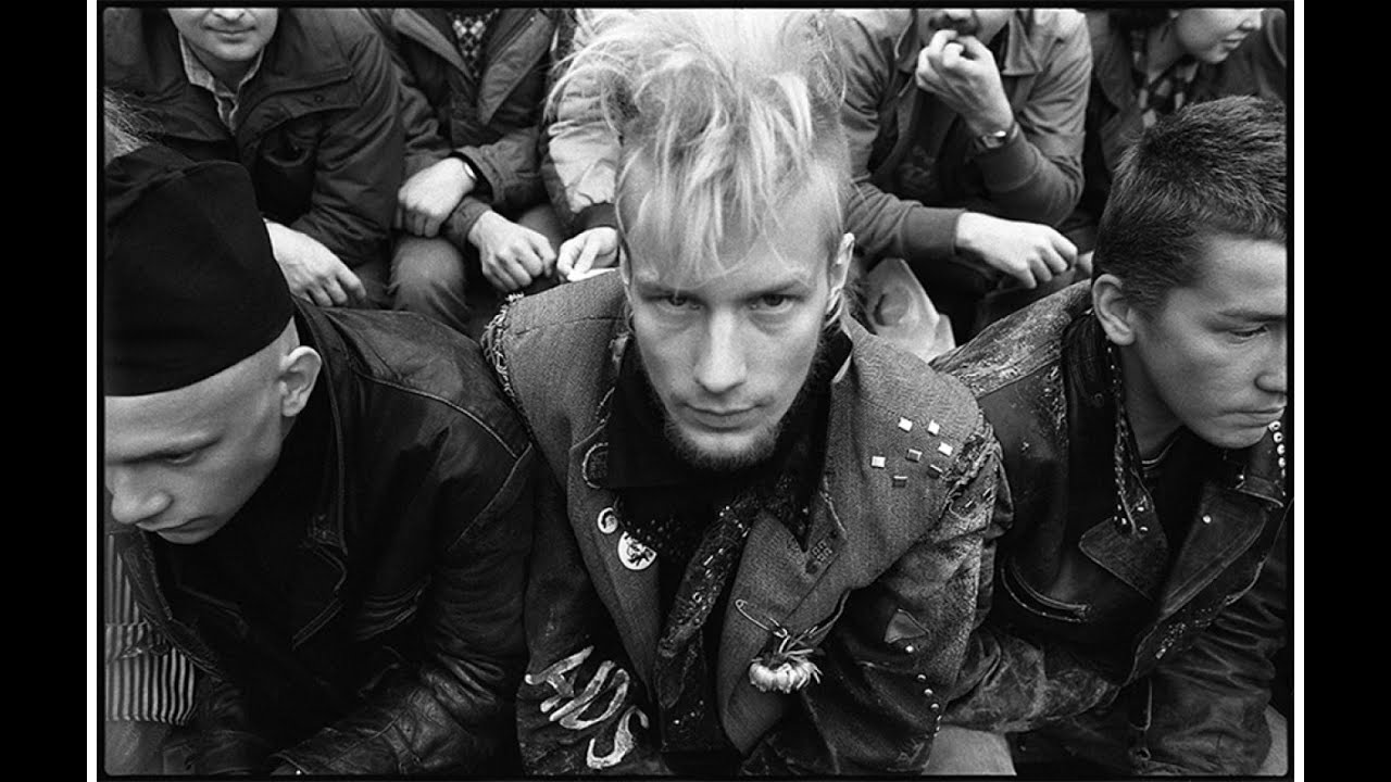 Almost 2 Hours of German Underground Punk Rock
