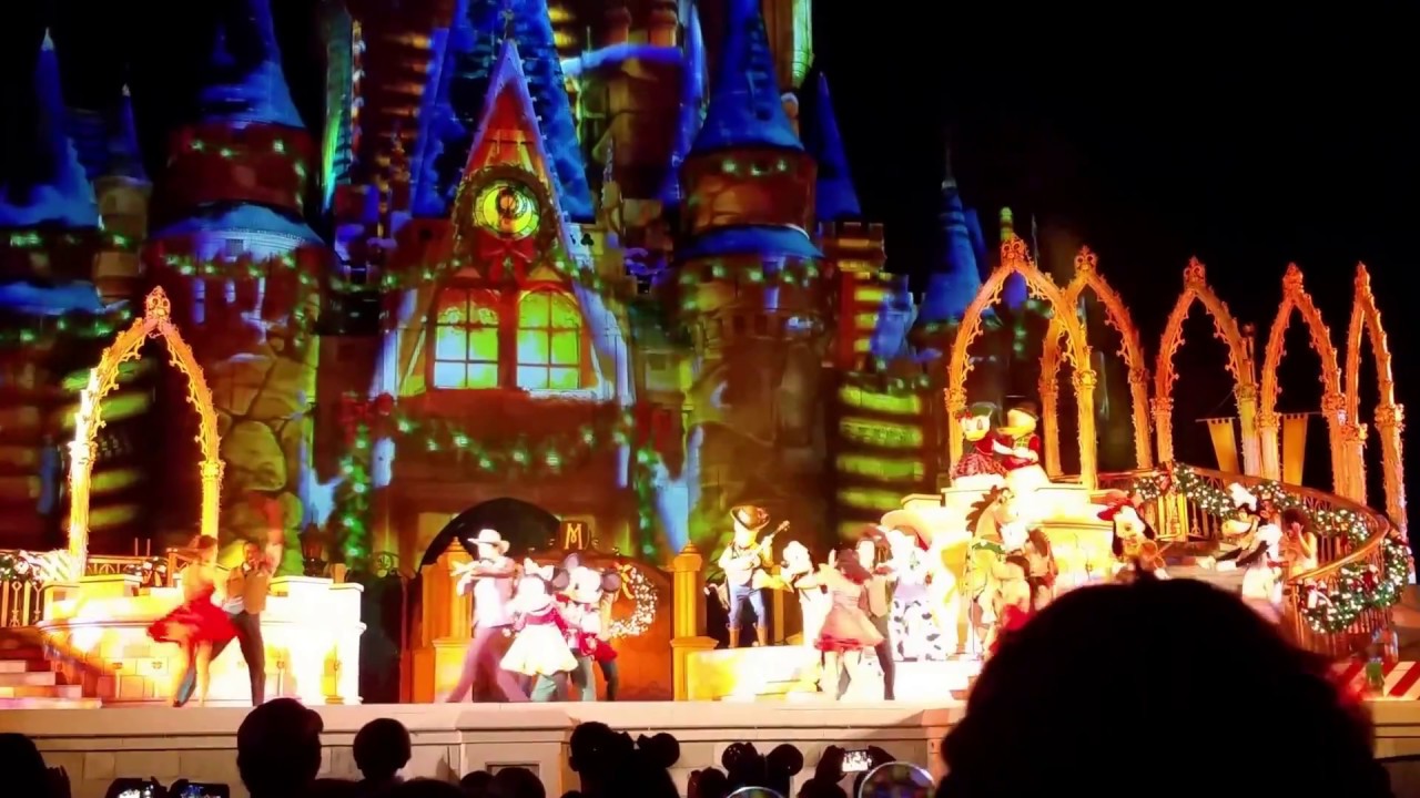 Mickey's Most Merriest Celebration Show (WDW ORLANDO) 2017