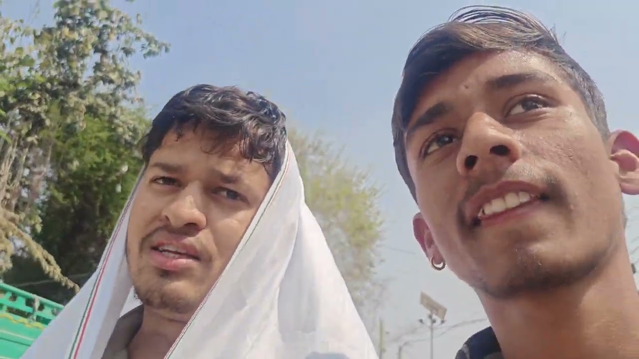 Seelampur market se kapda Le Aaye #viralvideo #shobitvlogs 