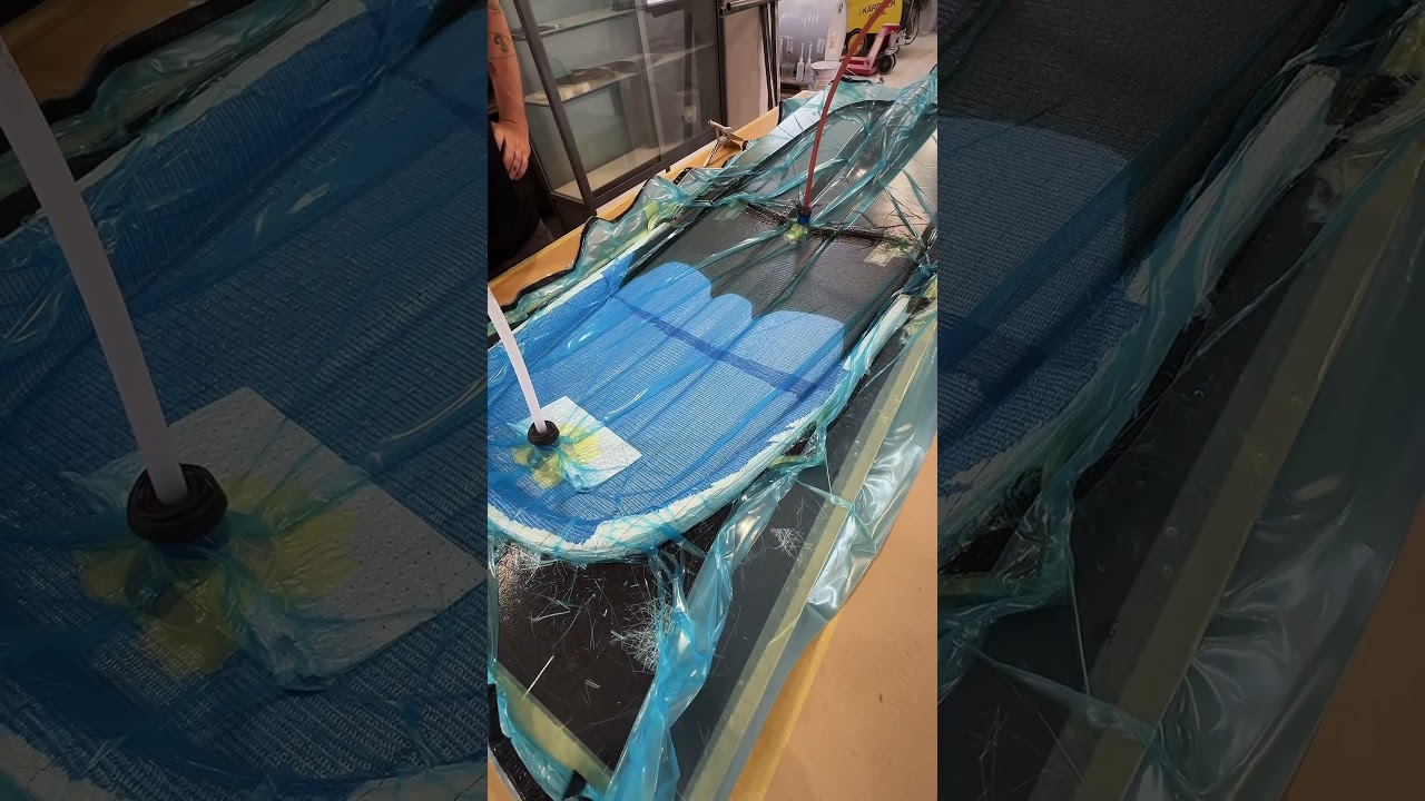 Vacuum infusion of a front ski #frpinnovation #carbonfiber #carbonmanufacturer
