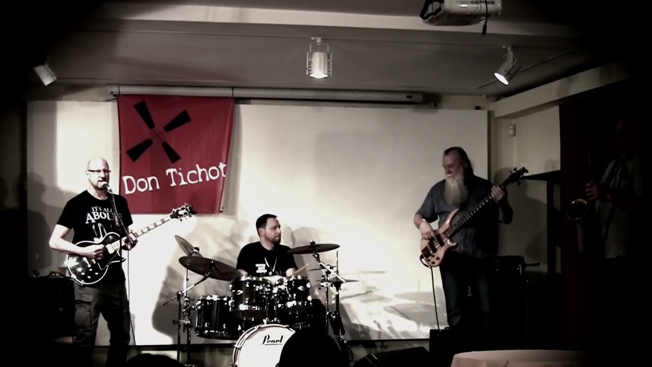 Don Tichot: Vymyslet (live)