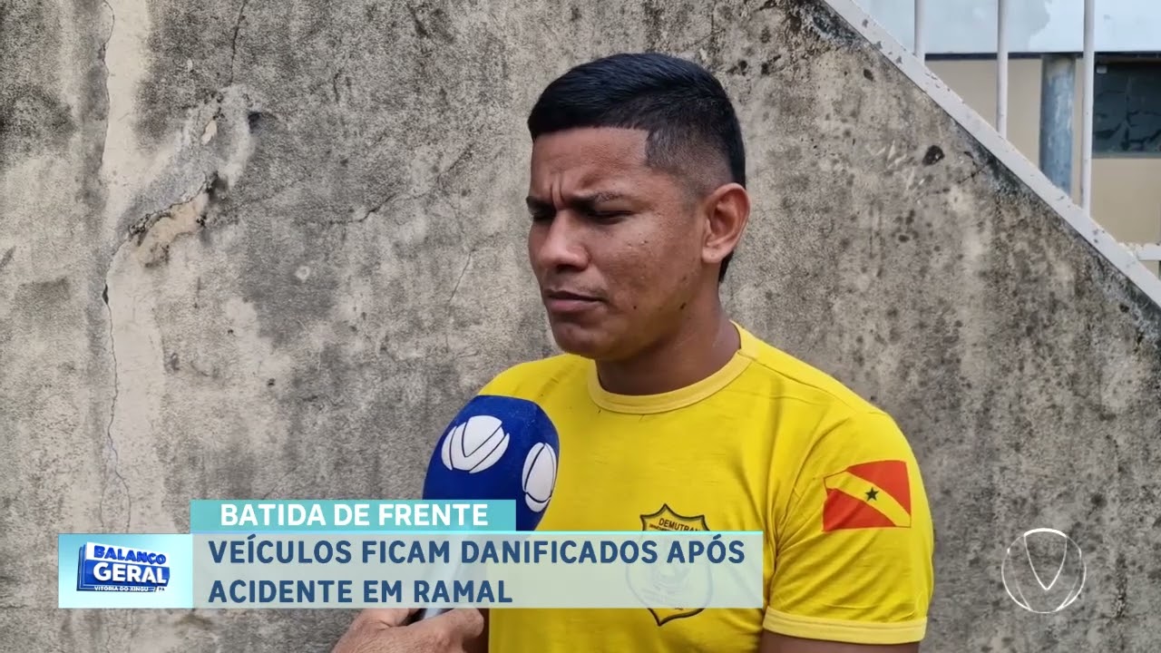 BATIDA DE FRENTE: VEÍCULOS FICAM DANIFICADOS APÓS ACIDENTE EM RAMAL