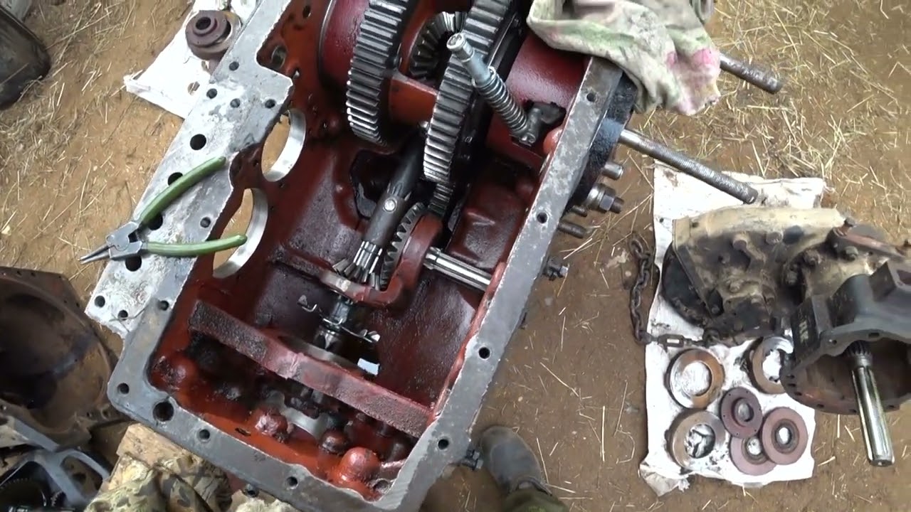 сборка моста и КПП трактора Т 30\/assembly of the bridge and gearbox of the tractor T 30