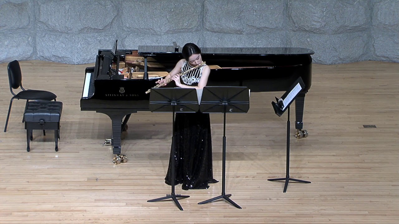 Yun Isang (윤이상) Etudes for flute solo No.5  Allegretto - Minjin Cho 조민진