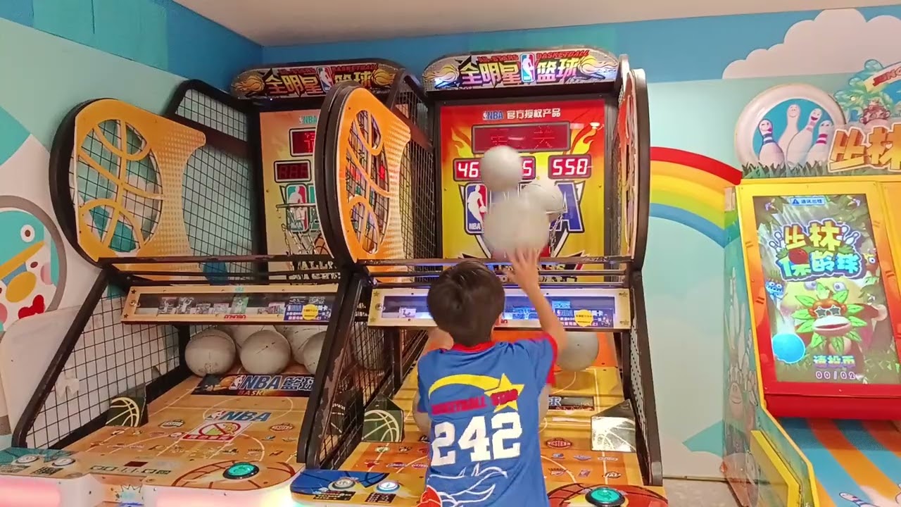NBA投籃機7顆球可以900+嗎？#籃球機 #arcade #投籃機 