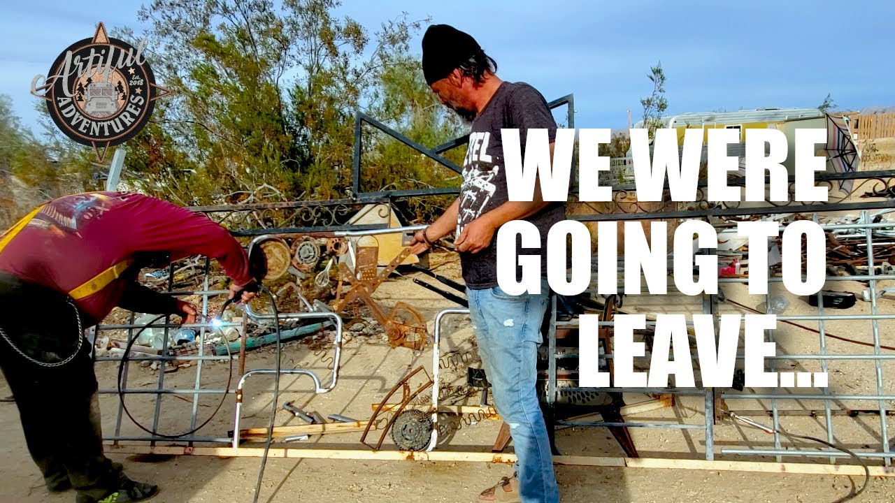 Desert Builds & Puppet Shows | Another Wild Week in Slab City