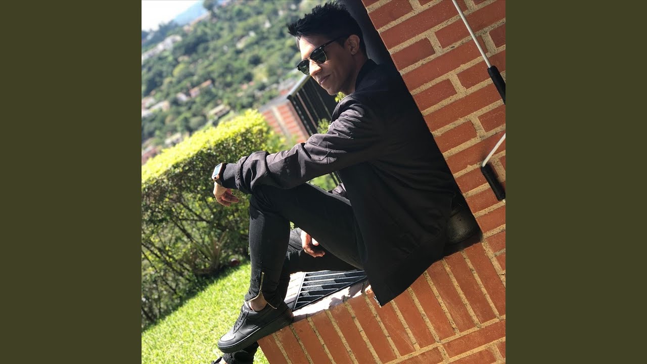 Princesa (feat. Omarkoonze)