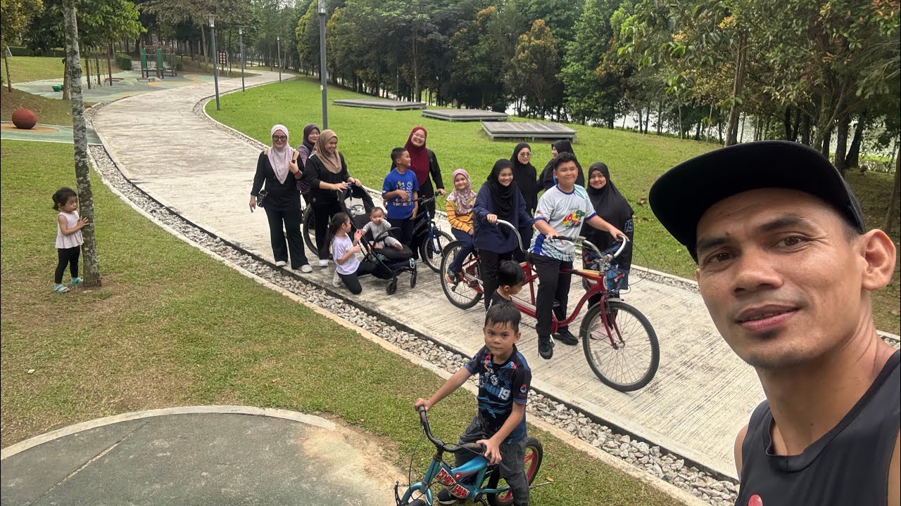 Meriah kalini, 1 family besar gaban turun taman Gamuda Garden