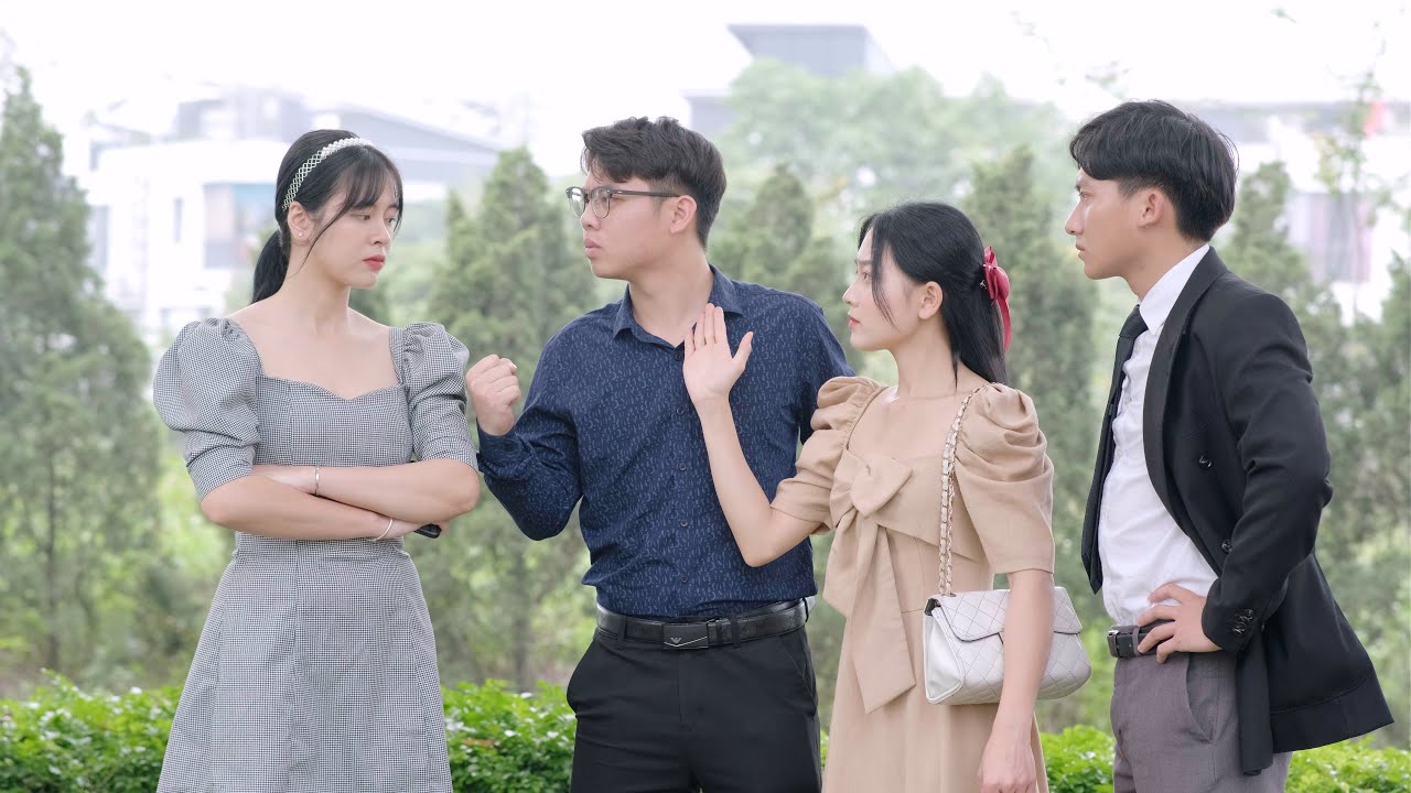 Em Gái Chủ Tịch Phải Lòng Shipper Tốt Bụng Bị Giám Đốc Đổ Oan Là Ăn Trộm Và Cái Kết - Tập 572