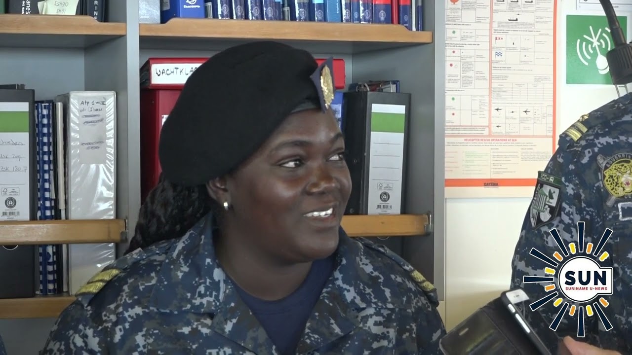 Nederlands Marineschip Zr  Ms Pelikaan in Suriname voor Srefidensi I SUN WEB TV I