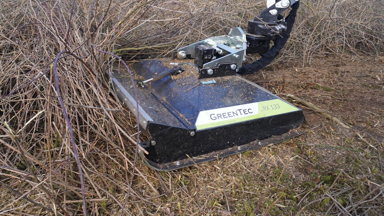 Tête de broyage hydraulique pour tracteur et pelle | RX 133 de GreenTec