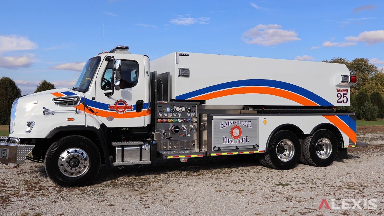 BAINBRIDGE VOLUNTEER FIRE DEPARTMENT - ALEXIS 3000 GALLON TANKER #2593 - BAINBRIDGE, INDIANA