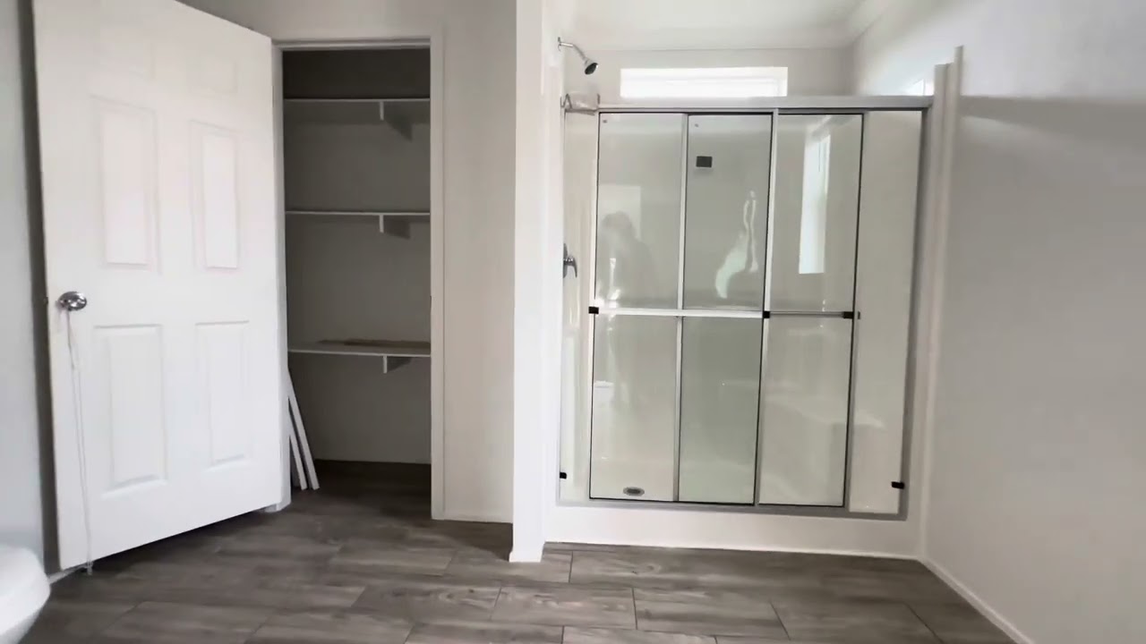 Solitaire Homes Emerald 2860