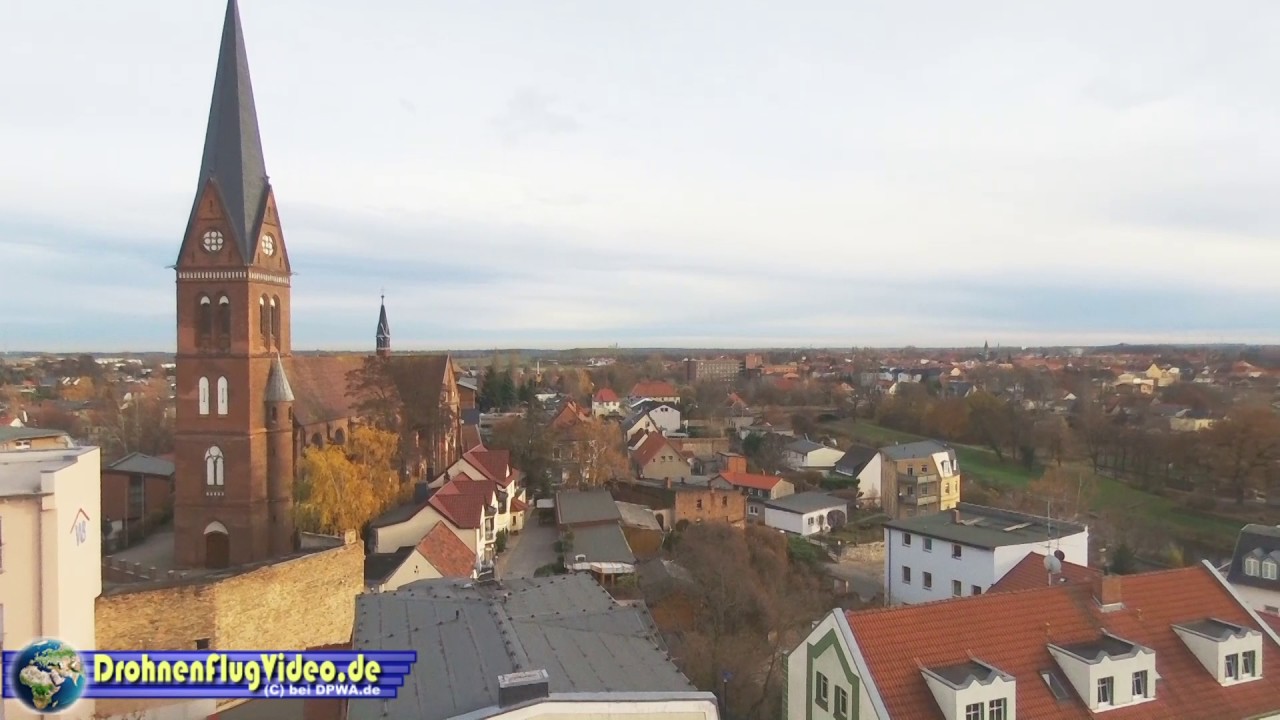 DrohnenflugVideo.de -  Alt Sta&szlig;furt & Prinzenberg im Salzlandkreis