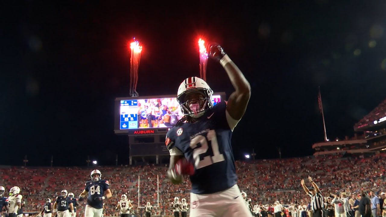 War Rapport Wednesday: Auburn in AP Top 25, a rising star on defense, & Auburn's new fan experience