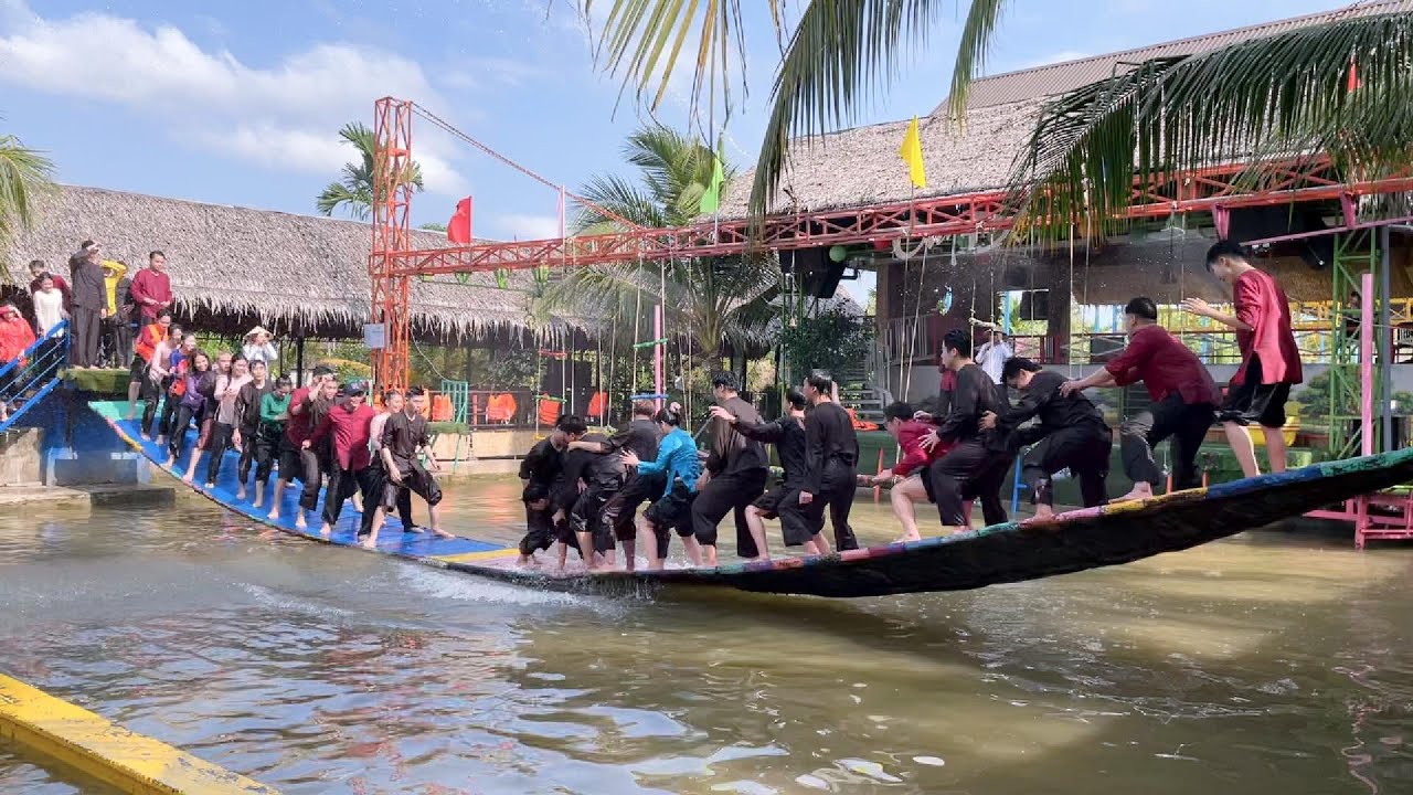 Du Học Hiast Vui Chơi Làng Du Lịch Ông Đề - Cần Thơ