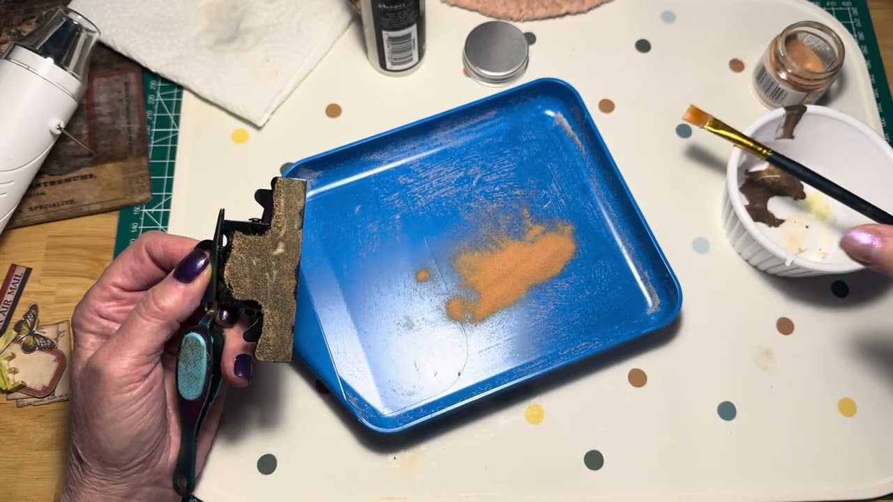 Mixed Media Fun : Tim Holtz Mini Clipboard 