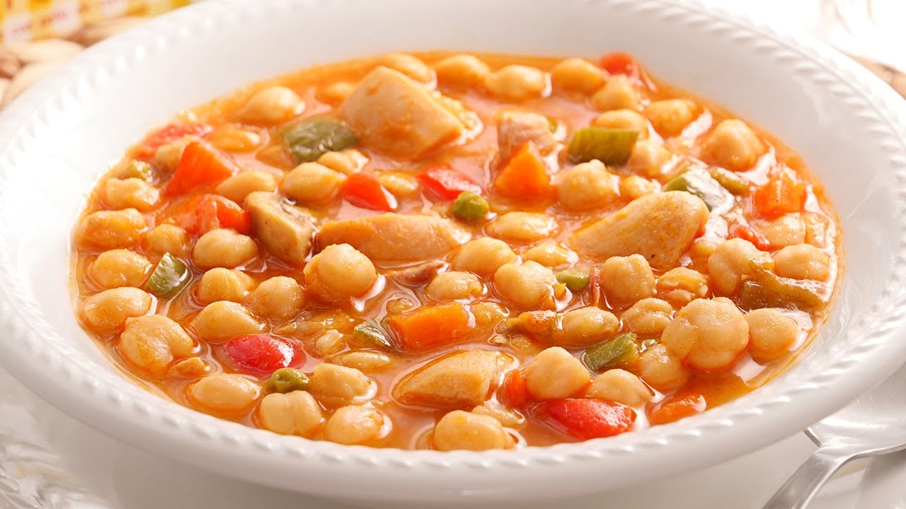 Garbanzos con Pollo | Receta muy fácil y deliciosa