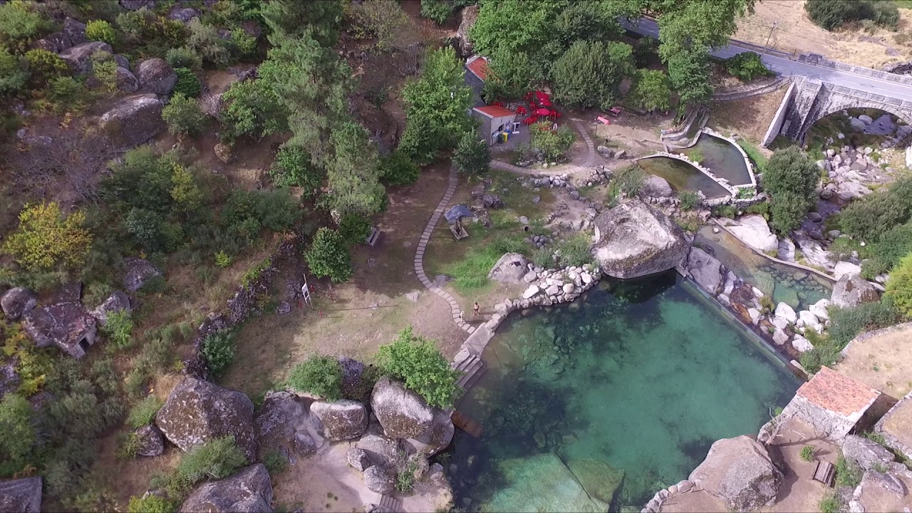 Praia fluvial de Loriga