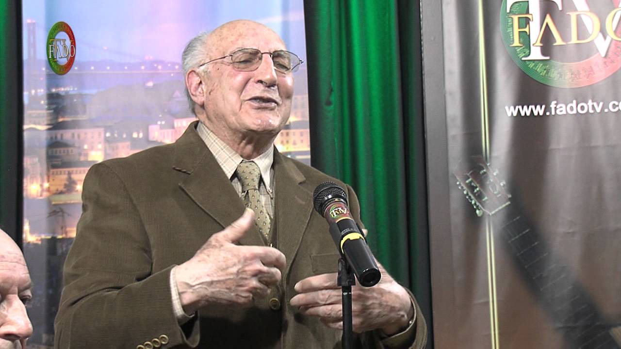 Arlindo de Carvalho   ( Fadinho Serrano )