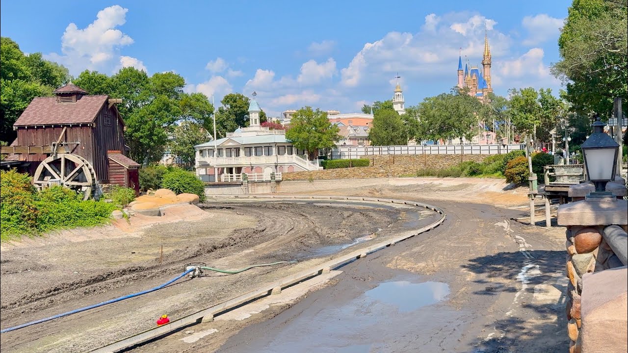 Rivers of America at Magic Kingdom Completely Drained - August 27th 2025 | Walt Disney World Florida